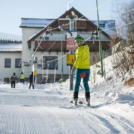 Semesterbostad Treehouse - Magiczne Na Drzewie W Karpaczu - Wyjatkowy Blisko Natury *